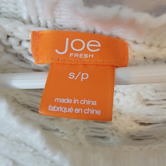 White Sweater - Picture 3 of 3